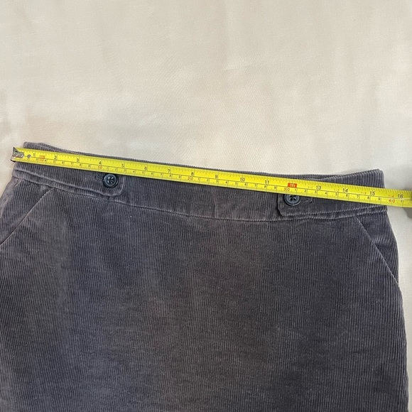 Banana Republic Charcoal Grey Stretch Corduroy Skirt with Pockets - Picture 10 of 10